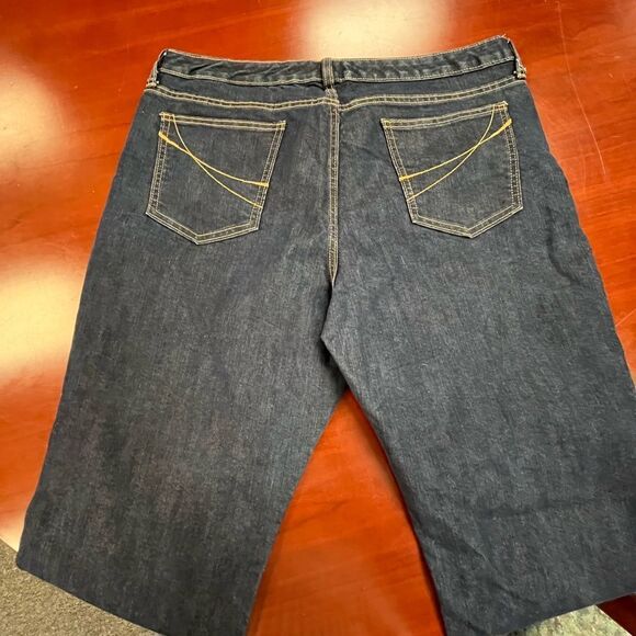 GAP 1969 Curvy Flare Jeans sz 18/ 34 R EUC - Picture 1 of 5